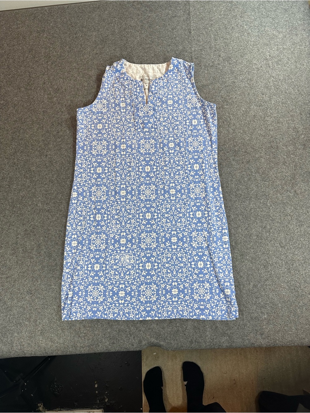 Coolibar Blue and White Sleeveless Shift Dress